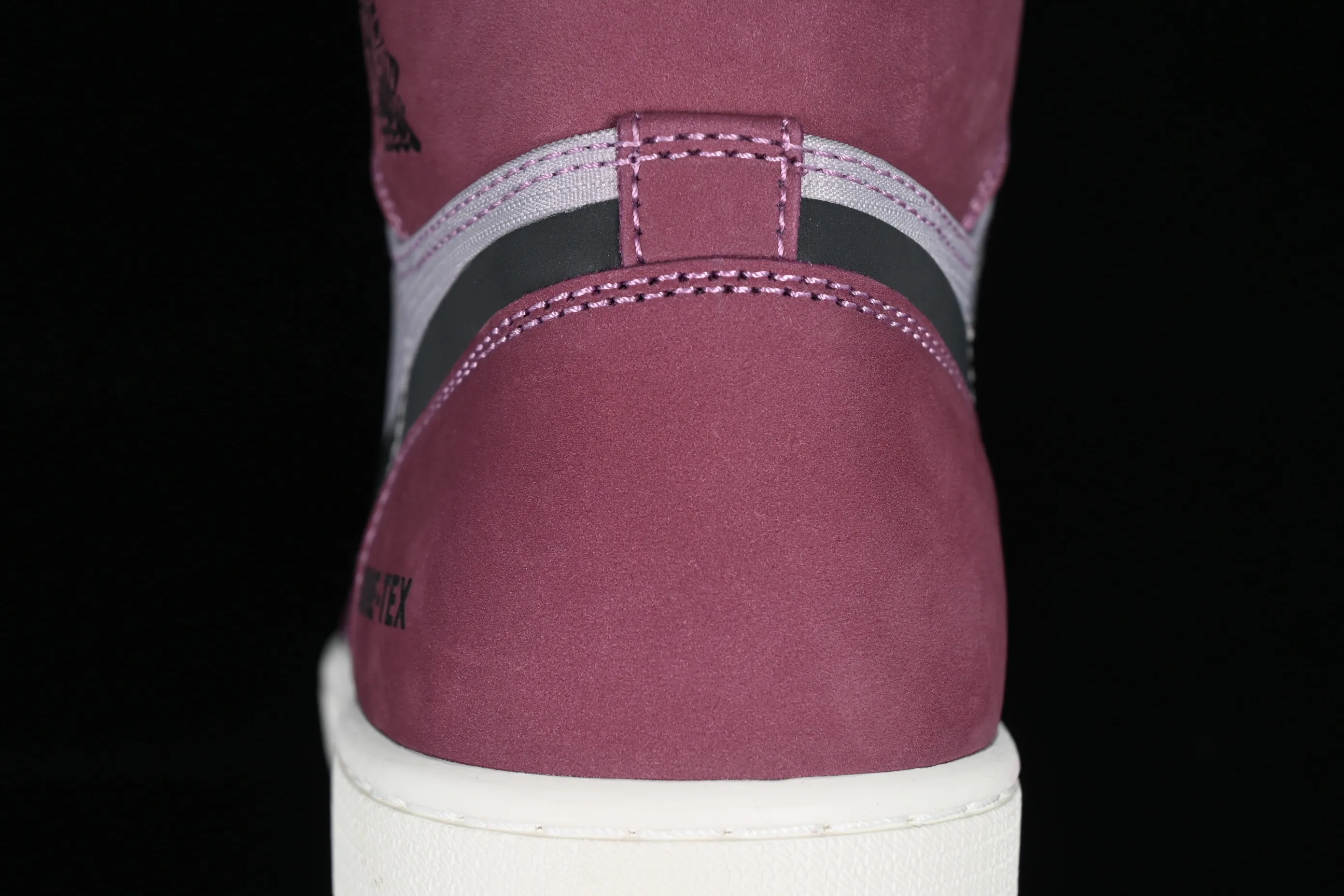 All categories Air Jordan Jordan series basketball shoes Air Jordan 1 High Air Jordan 1 Element "Gore-Tex" AJ1 Joe 1 Violet high-top basketball shoes DB2889-500